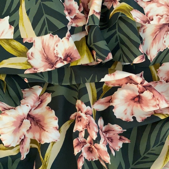 Kona Sol one piece bathing suit. Gorgeous! - Picture 4 of 11